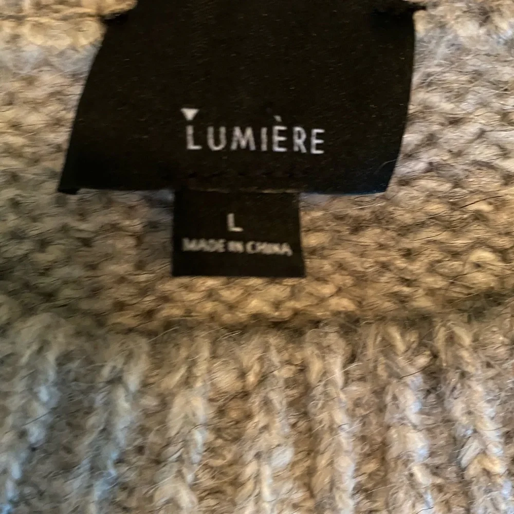 Sweater - Picture 3 of 3